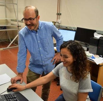 Professor Berniker and student at lab 
