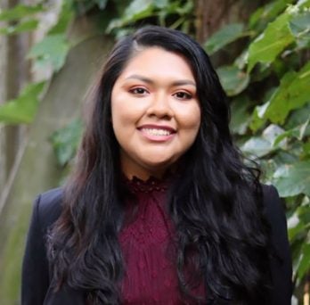 MIE student Daisy Cueto received the SHPE Technical Achievement and Recognition (STAR) award 