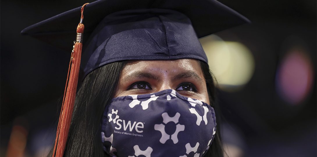 Graduate mask