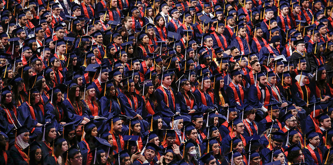 Overview of the students at Commencement