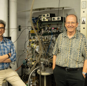Cortino Sukotjo and Christos Takoudis used atomic layer deposition to apply magnesium atoms to collagen membranes. 