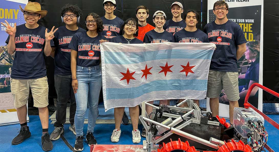 UIC’s Lunabotics team